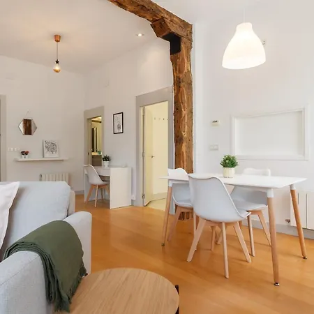 Muy Luminoso A 5 Min Del Centro De * Bilbao