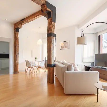 Muy Luminoso A 5 Min Del Centro De